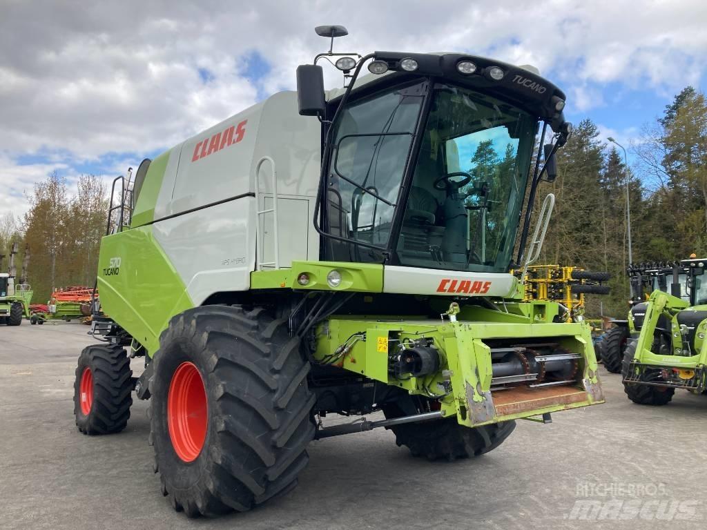 CLAAS Tucano 570 Derliaus nuėmimo kombainai