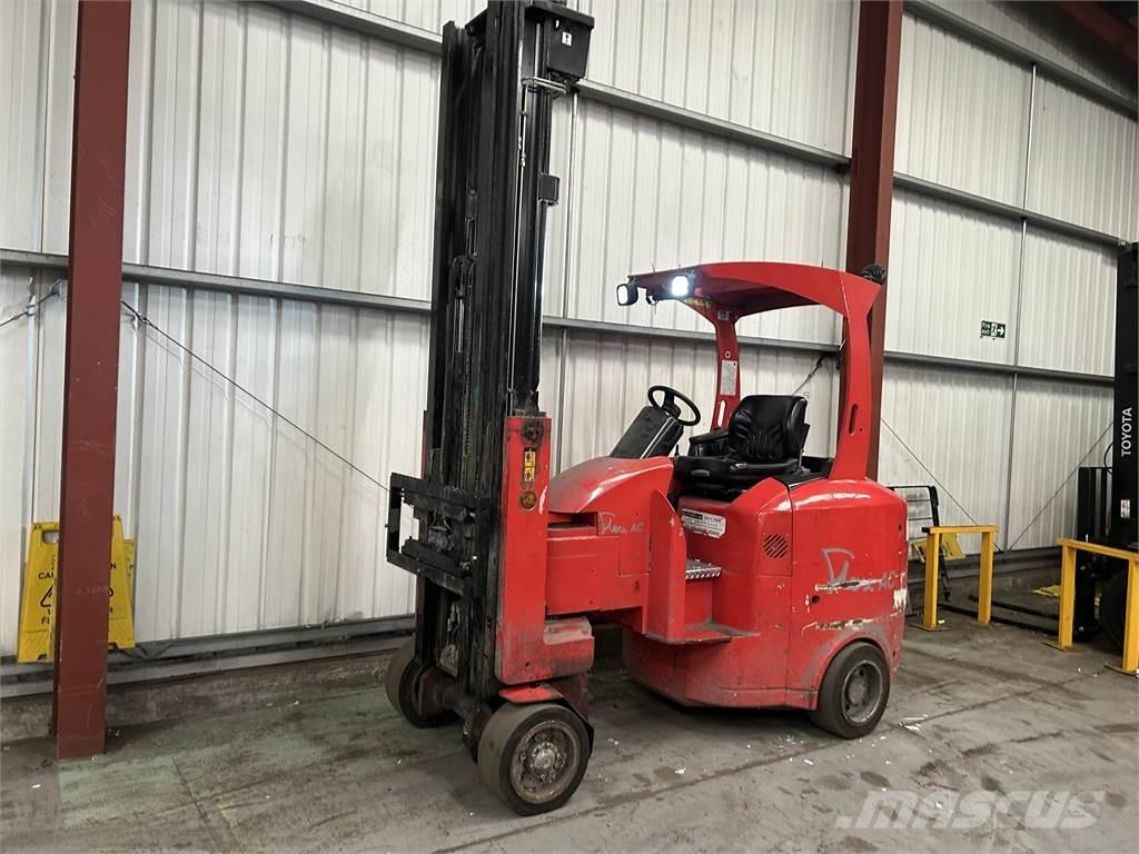  AC Stormax 1250 Siaurų praėjimų krautuvai