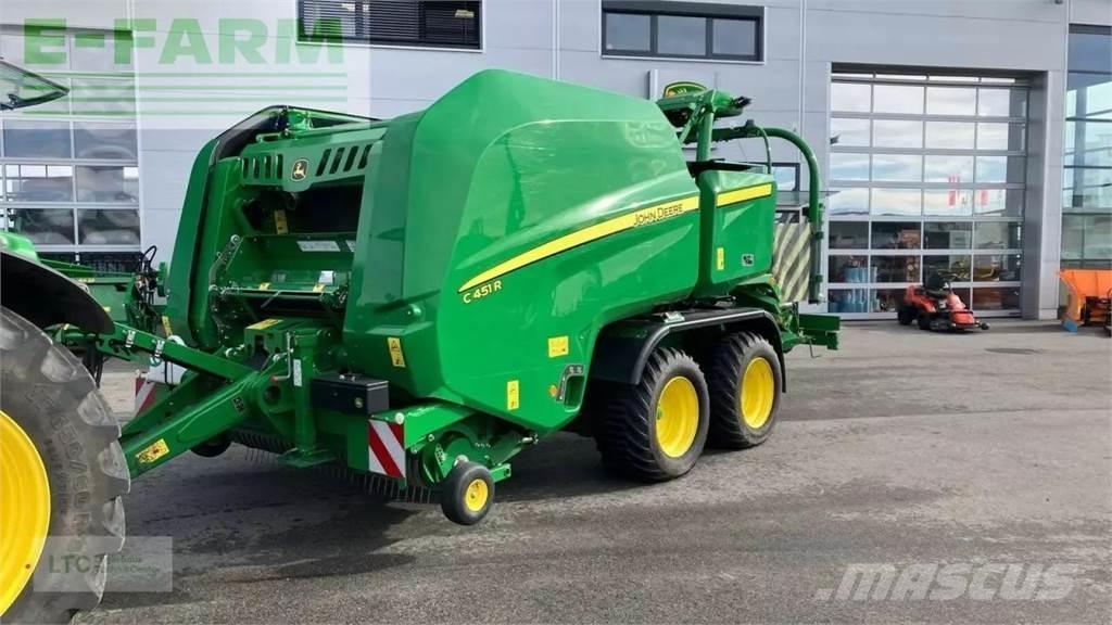 John Deere c451r Stačiakampių ryšulių presai