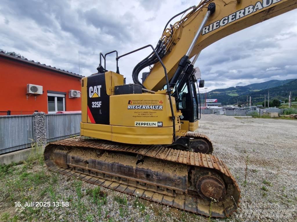 CAT 325 FL CR Vikšriniai ekskavatoriai
