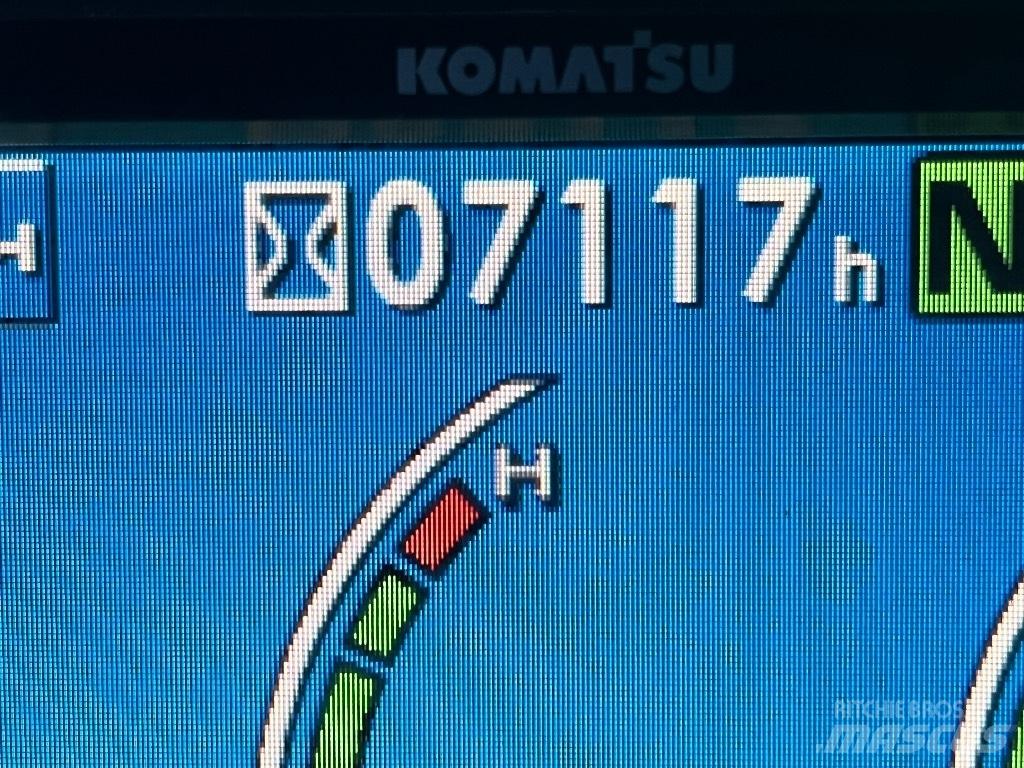 Komatsu PW 98 MR-8 Ratiniai ekskavatoriai