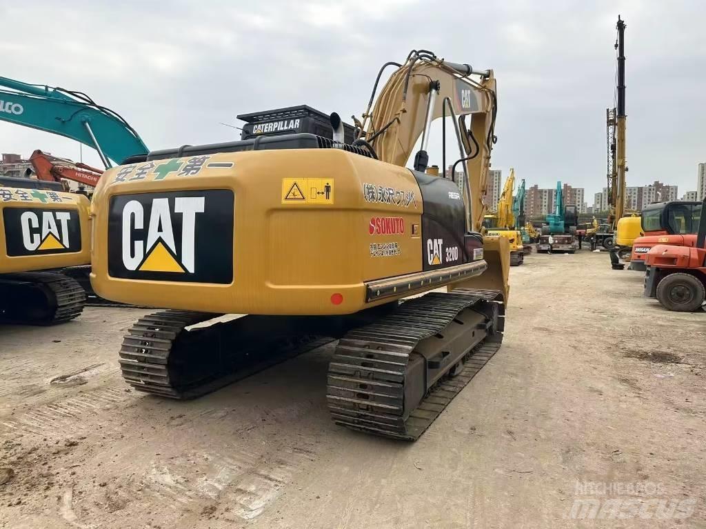 CAT 320 D Vikšriniai ekskavatoriai
