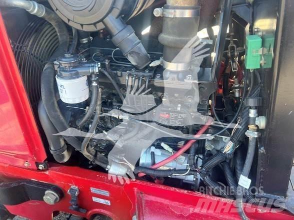Toro RT600 Tranšėjų ekskavatoriai