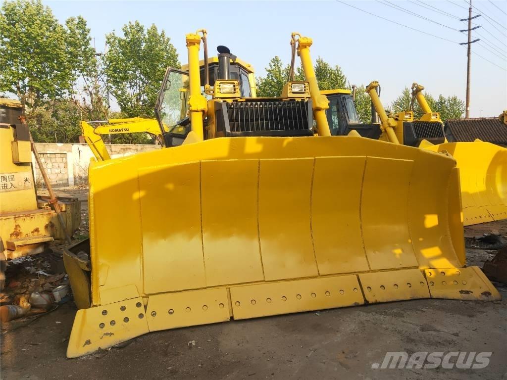 Komatsu D155AX-5 Vikšriniai buldozeriai