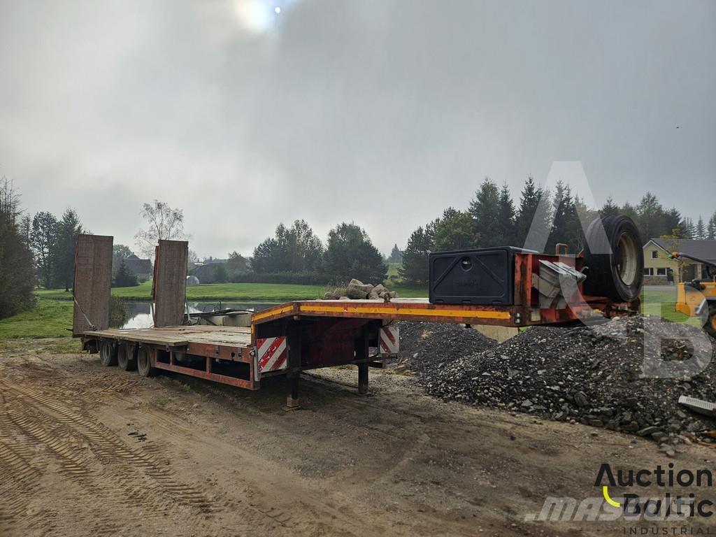 Faymonville STN-30 Tentinės puspriekabės