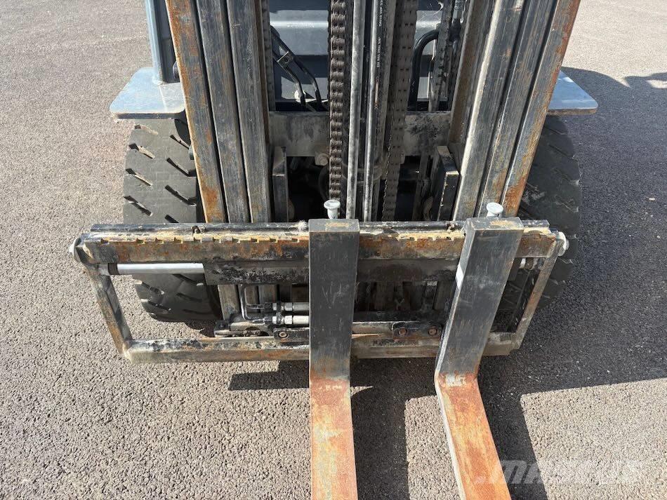 Toyota 8 FDF 25 Dyzeliniai krautuvai