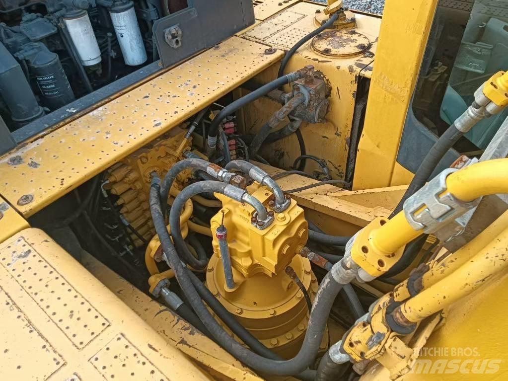 Komatsu PC 400-8 R Vikšriniai ekskavatoriai