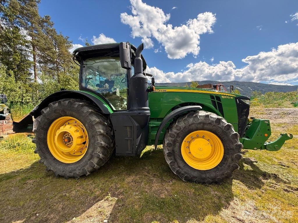 John Deere 8370 R Traktoriai