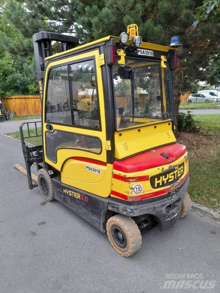 Hyster J3.0XN Elektriniai šakiniai krautuvai