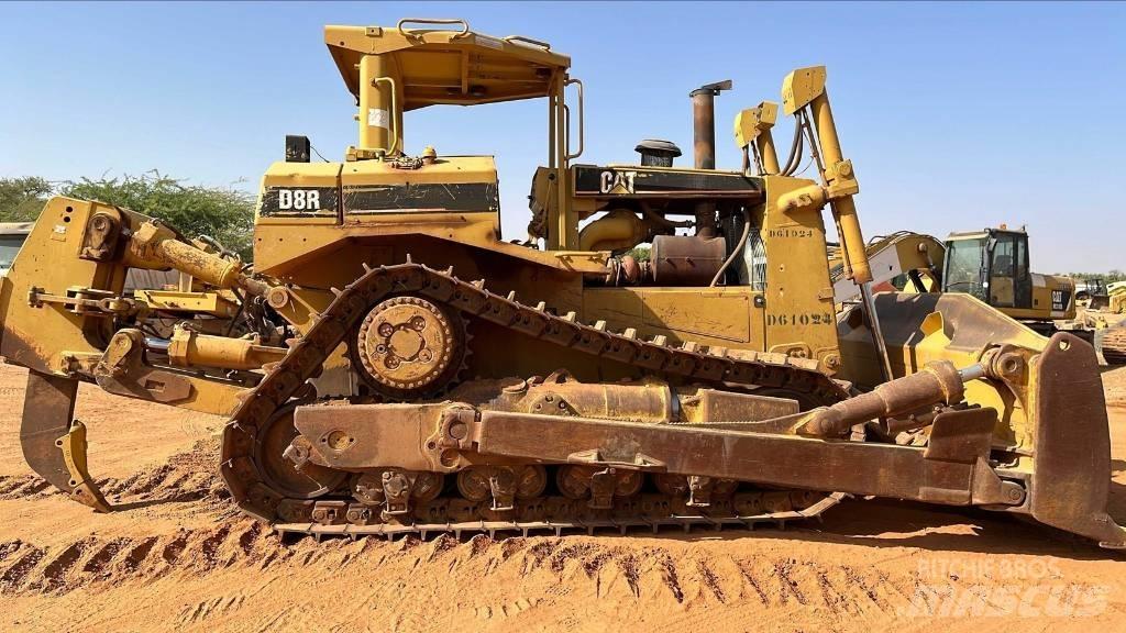 CAT D8R Vikšriniai buldozeriai