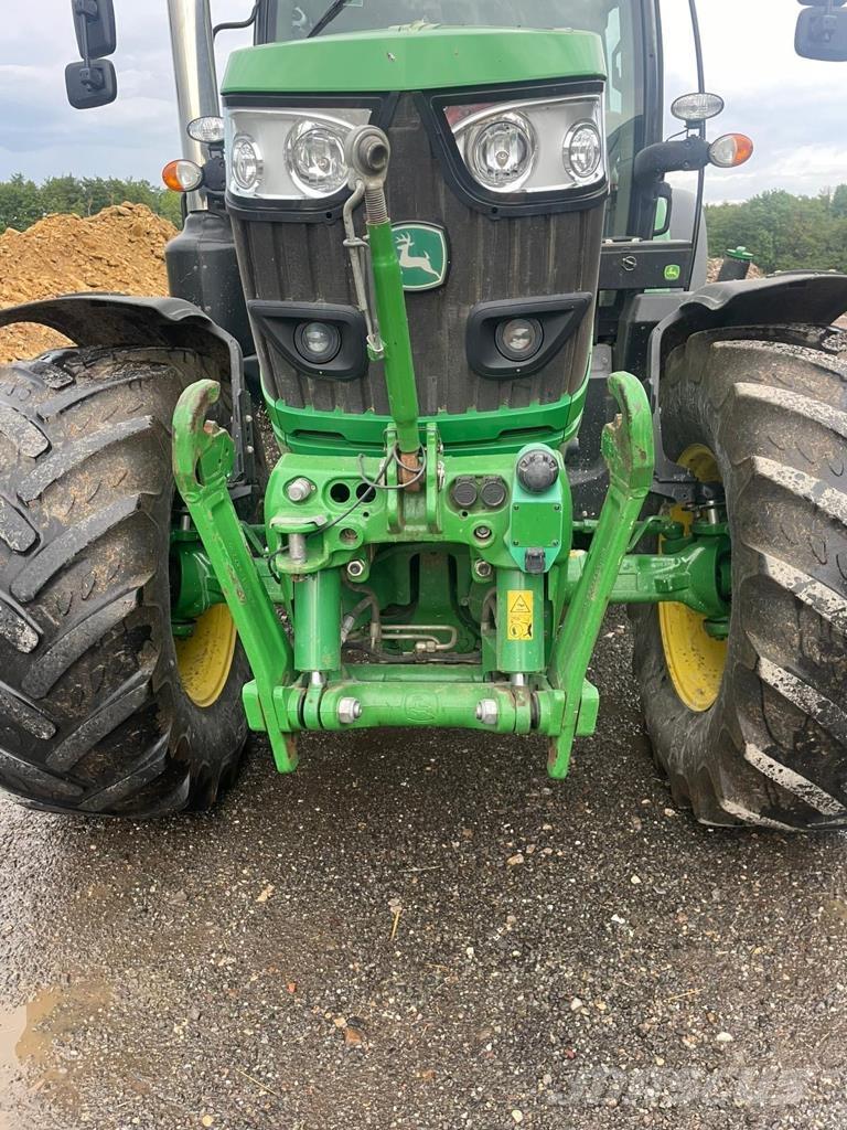 John Deere 6145R Traktoriai