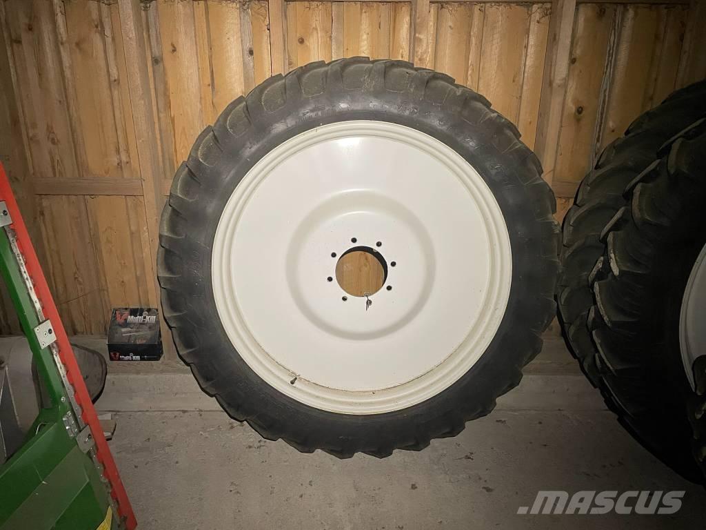 Bargam Fox 3700 Prikabinami purkštuvai