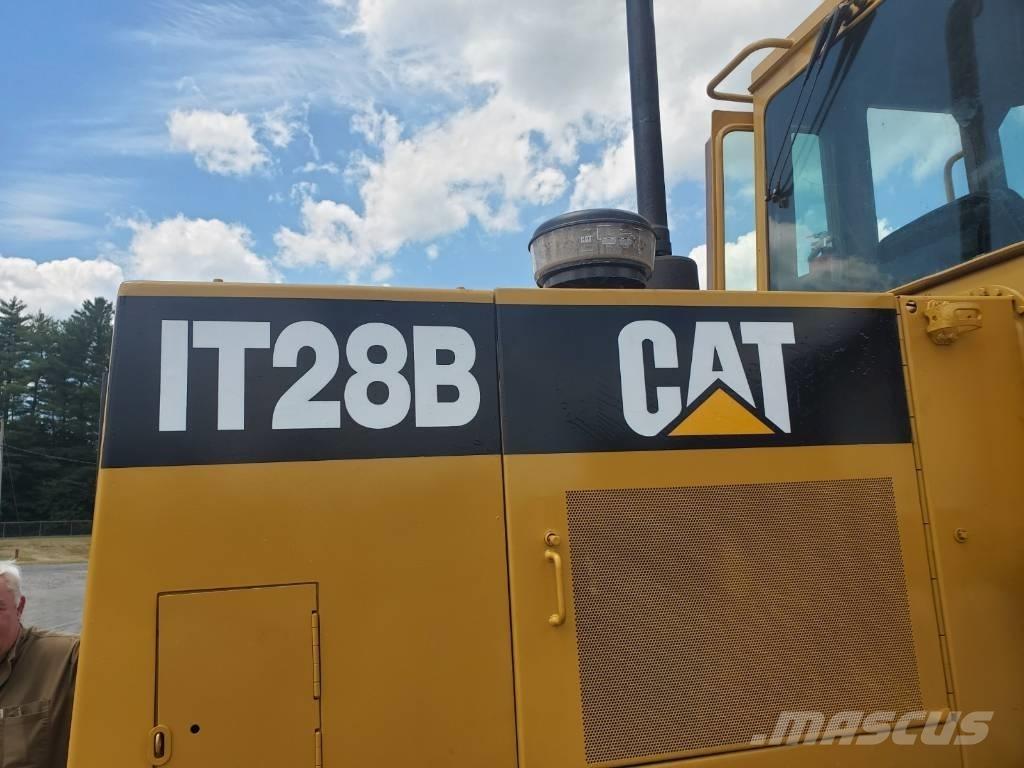 CAT IT 28 B Naudoti ratiniai krautuvai
