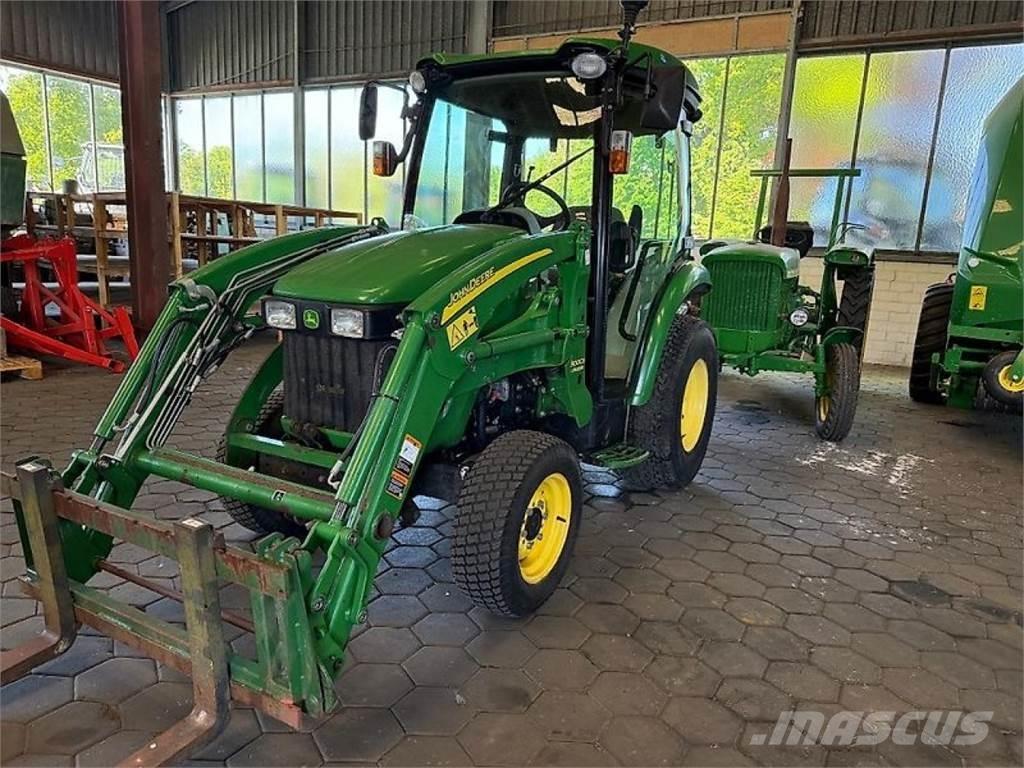 John Deere 3320 Traktoriai