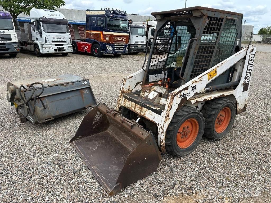 Bobcat 553 Krautuvai su šoniniu pasukimu