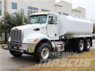 Peterbilt 348 Vandens sunkvežimiai