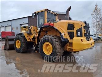 Volvo L180 G Naudoti ratiniai krautuvai