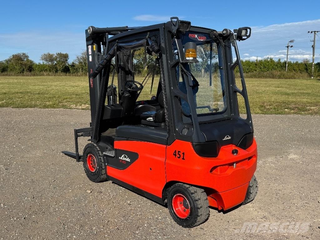 Linde E 30 Elektriniai šakiniai krautuvai