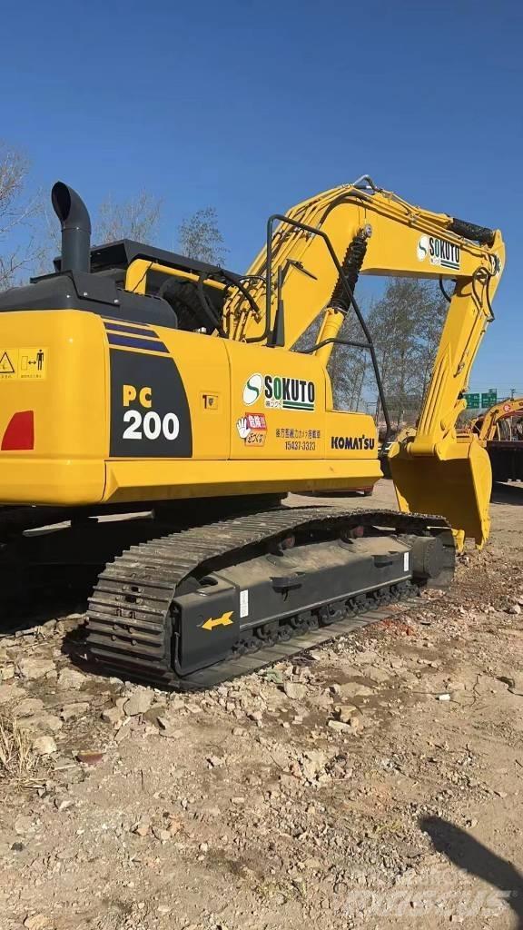 Komatsu pc200-8 Vikšriniai ekskavatoriai