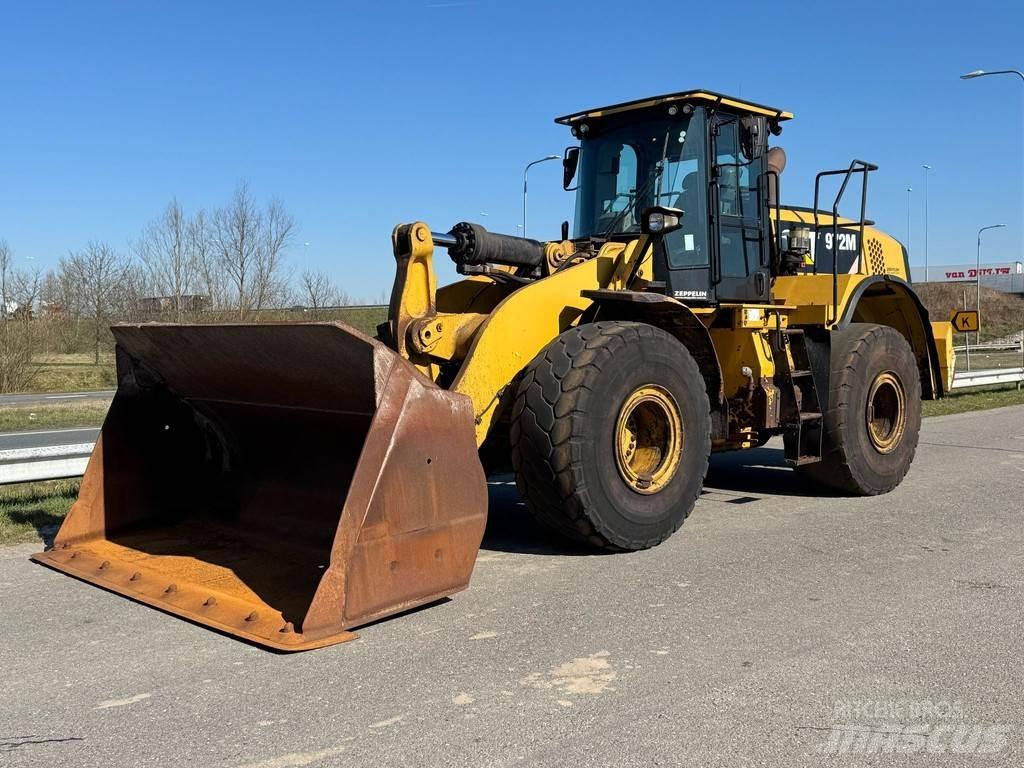 CAT 972M Naudoti ratiniai krautuvai