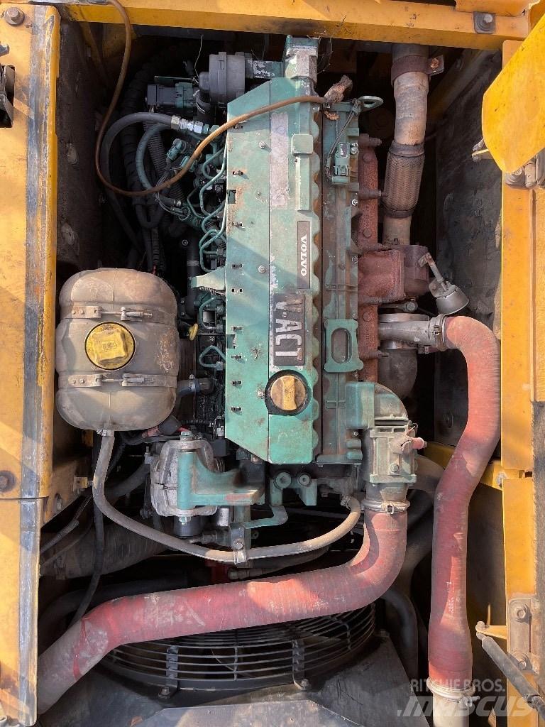 Volvo EC 210 C L Vikšriniai ekskavatoriai