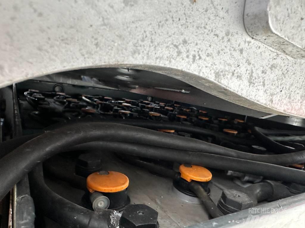 Still RX20-20 Elektriniai šakiniai krautuvai