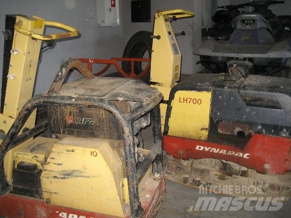 Dynapac LH700 Vibratoriai