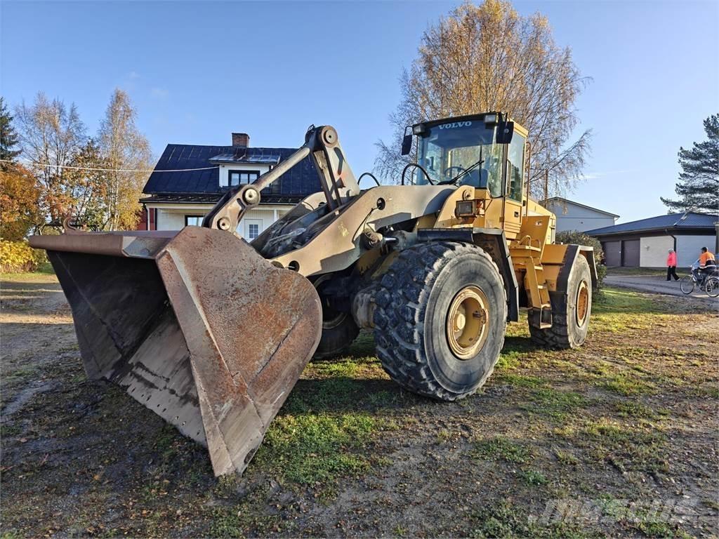 Volvo L180C Naudoti ratiniai krautuvai