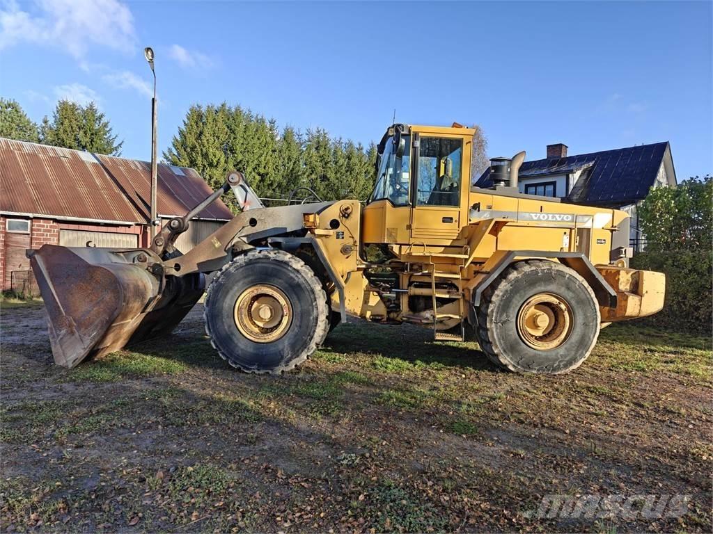 Volvo L180C Naudoti ratiniai krautuvai