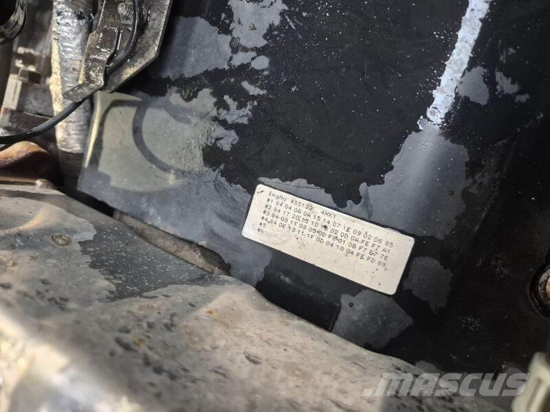 Isuzu 4HK1E6C Varikliai