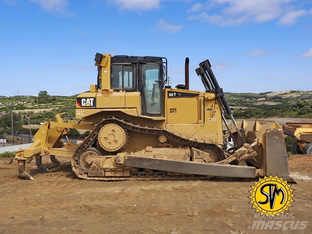 CAT D 6 T XL Vikšriniai buldozeriai