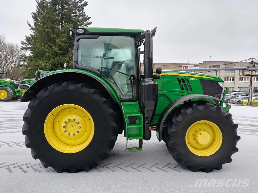 John Deere 6215 R Traktoriai