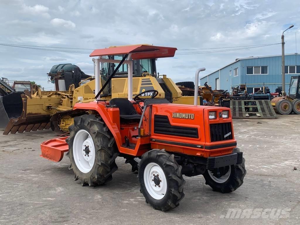 Hinomoto BD150 Traktoriai