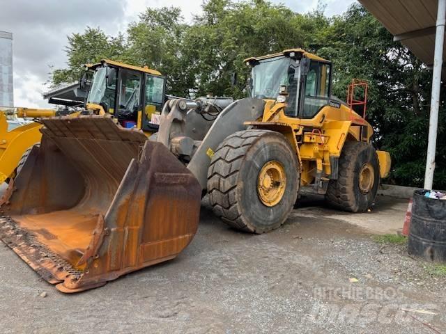 Volvo L 260 H Naudoti ratiniai krautuvai