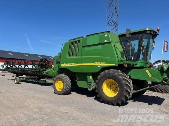 John Deere 9780 CTS Derliaus nuėmimo kombainai