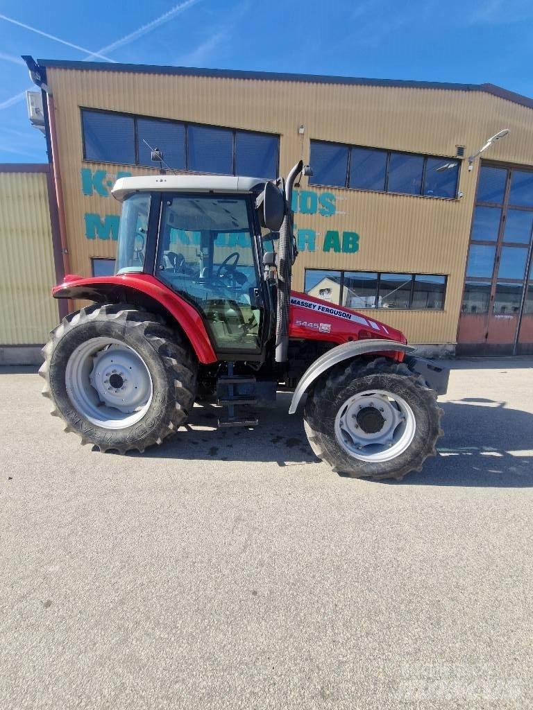 Massey Ferguson 5445 Traktoriai