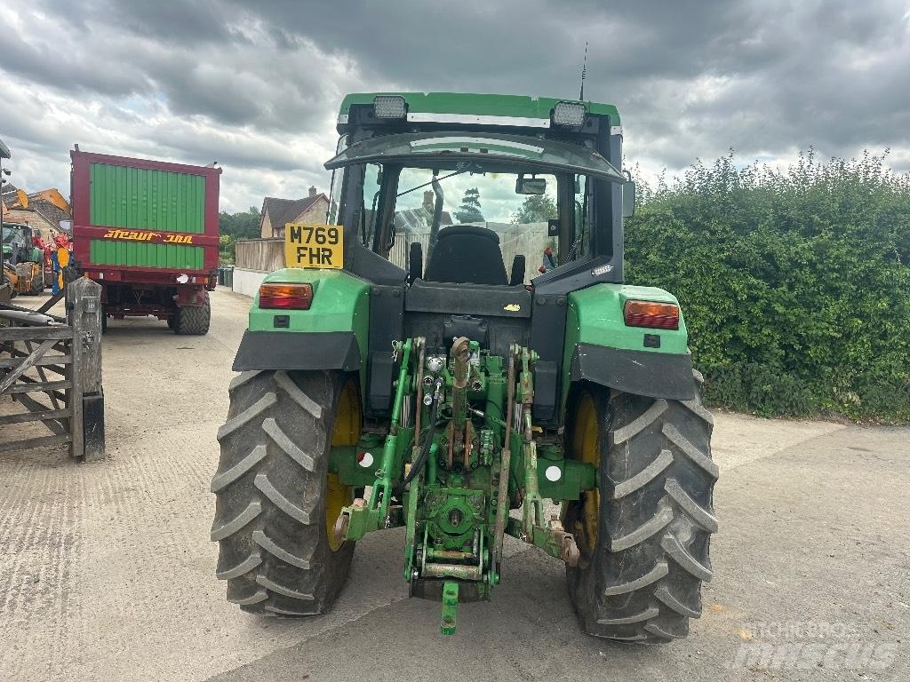 John Deere 6200 Traktoriai
