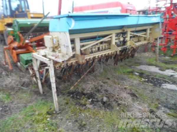 Sulky Tramline Sėjamieji kombainai