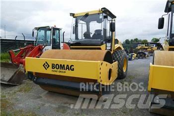 Bomag BW 213 DH-5 Gruntiniai volai