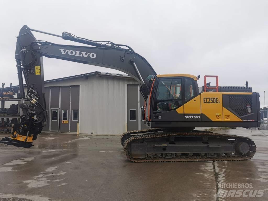 Volvo EC250EL Vikšriniai ekskavatoriai