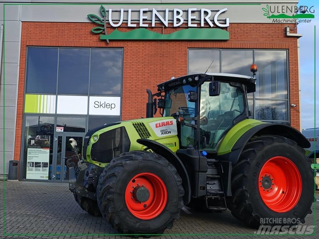 CLAAS Axion 850 Traktoriai