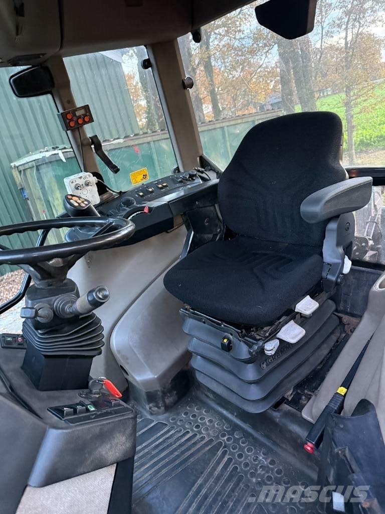 Case IH CVX 150 Traktoriai