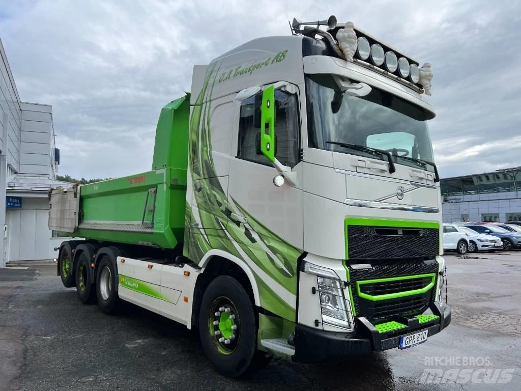 Volvo FH 8*4 Savivarčių priekabų vilkikai
