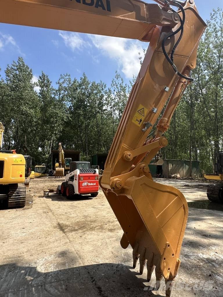 Hyundai R220LC-9S Vikšriniai ekskavatoriai