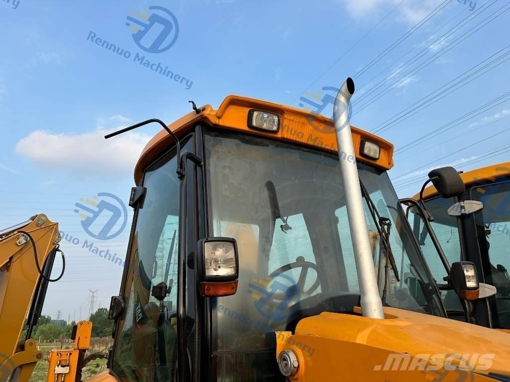 JCB 4 CX Ekskavatoriniai krautuvai