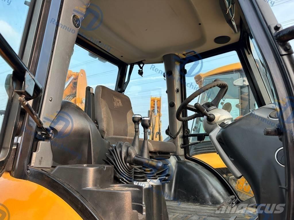 JCB 4 CX Ekskavatoriniai krautuvai