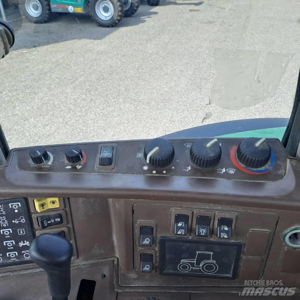 John Deere 6920 S Traktoriai