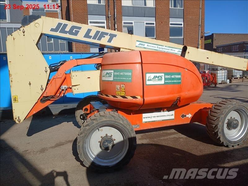 JLG 600 AJ Alkūniniai keltuvai