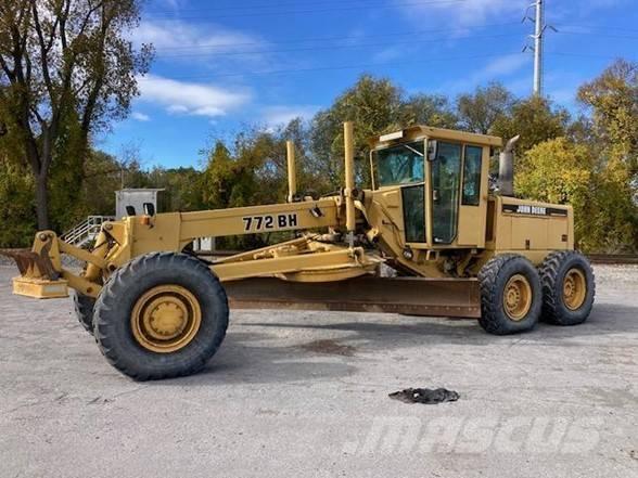 DEERE 772BH Greideriai