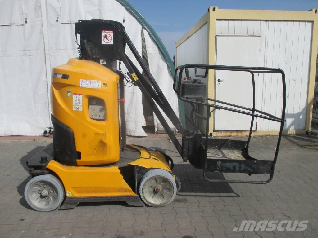 Manitou 100 VJR Vertikalūs stiebiniai keltuvai
